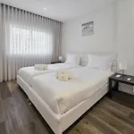 Ocean Breeze - Comfortable Ap Close To The *