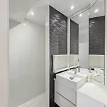 Ocean Breeze - Comfortable Ap Close To The Apartamento
