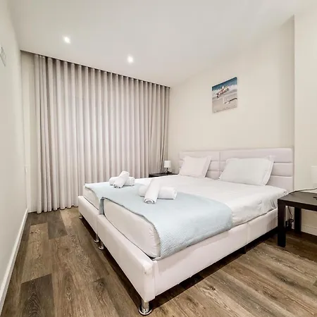 Apartment Ocean Breeze - Comfortable Ap Close To The