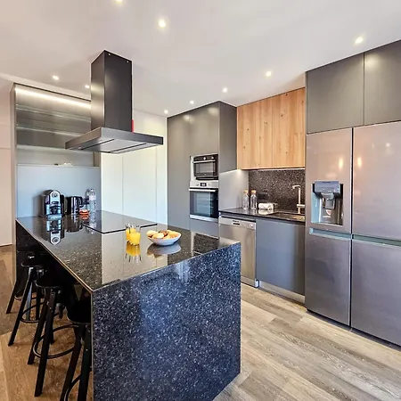 Ocean Breeze - Comfortable Ap Close To The Apartamento Bicas