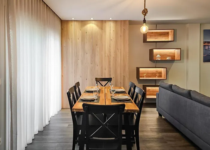 Ocean Breeze - Comfortable Ap Close To The Bicas