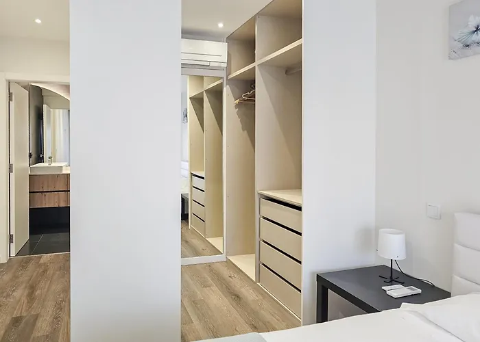 Ocean Breeze - Comfortable Ap Close To The