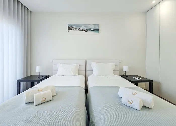 Ocean Breeze - Comfortable Ap Close To The Bicas